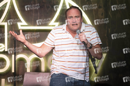 Comedy-Show 'The Shindig Show Debut' in Los Angeles