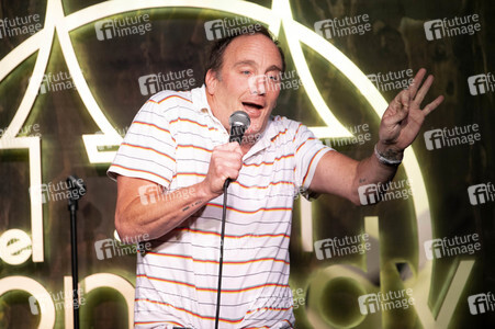 Comedy-Show 'The Shindig Show Debut' in Los Angeles
