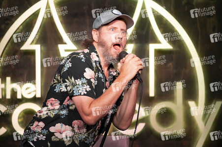 Comedy-Show 'The Shindig Show Debut' in Los Angeles