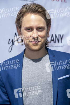 LANY Entertainment Mixer 2021 in Los Angeles