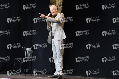 Auftritt von Max Uthoff in München