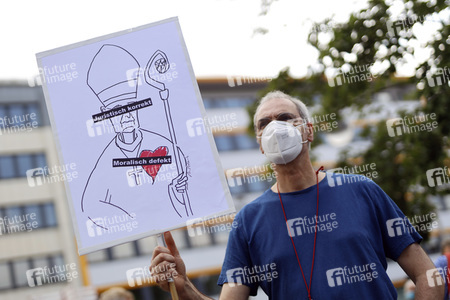 Kundgebung von Gläubigen in Köln