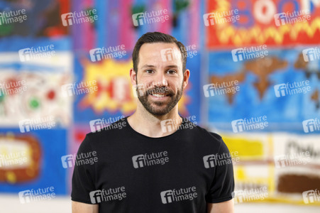 Gonzalo Castro besucht Arche in Köln