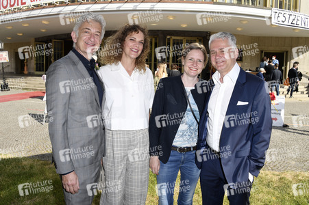Theaterpremiere 'Vorhang auf für Cyrano' in Berlin