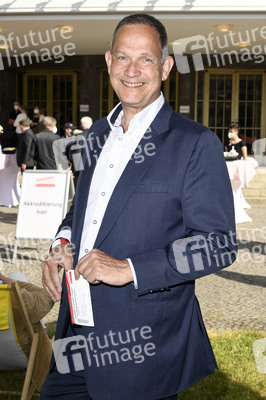 Theaterpremiere 'Vorhang auf für Cyrano' in Berlin