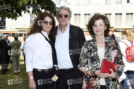 Theaterpremiere 'Vorhang auf für Cyrano' in Berlin