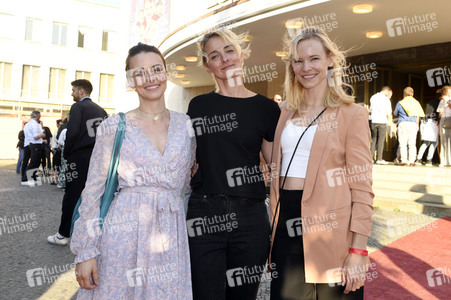 Theaterpremiere 'Vorhang auf für Cyrano' in Berlin