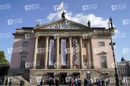 Opernpremiere 'La Fanciulla del West' in Berlin