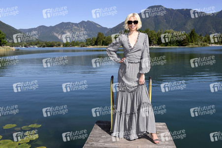 Fashion-Shooting 'Dresscoded goes Bachmair Weissach' in Weißach