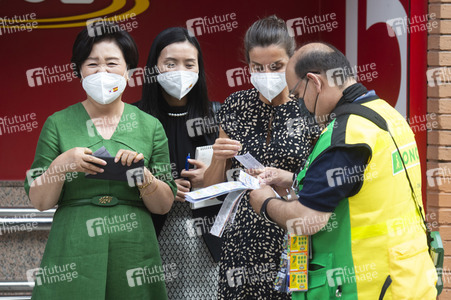 Kim Jung-Sook und Königin Letizia besuchen ONCE in Madrid
