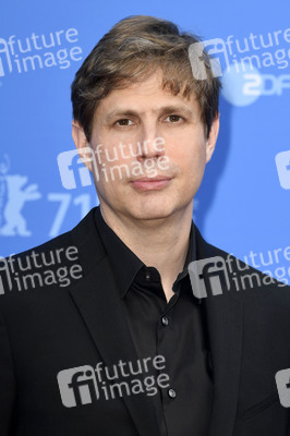 Filmpremiere 'Nebenan', Berlinale 2021