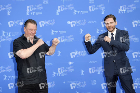 Filmpremiere 'Nebenan', Berlinale 2021