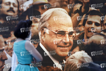 Ausstellung 'Wähl mich! Parteien plakatieren' in Bonn