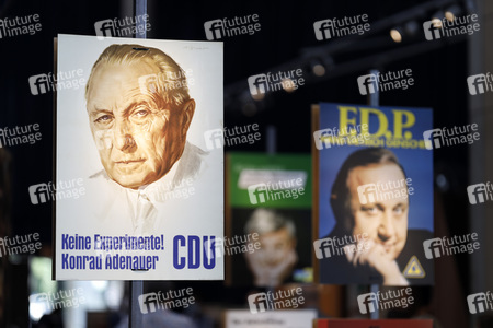 Ausstellung 'Wähl mich! Parteien plakatieren' in Bonn