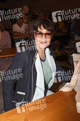 Theaterpremiere 'Das Blaue vom Himmel' in München