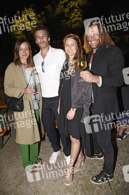 Theaterpremiere 'Das Blaue vom Himmel' in München