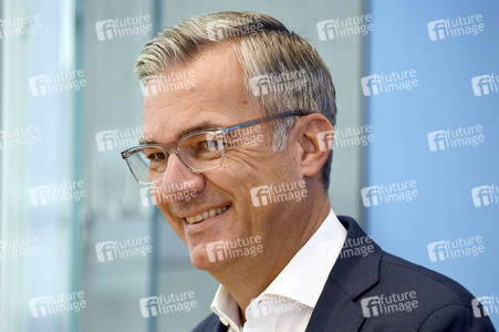 Pressekonferenz zur Corona-Lage, Betriebsärzte und Impfkampagne in Berlin