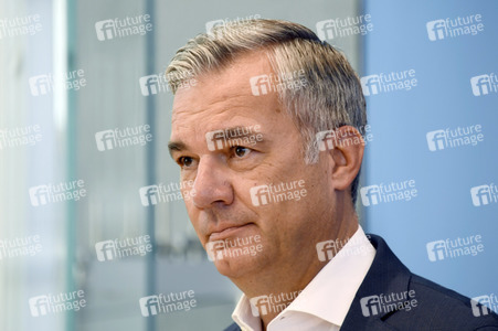 Pressekonferenz zur Corona-Lage, Betriebsärzte und Impfkampagne in Berlin