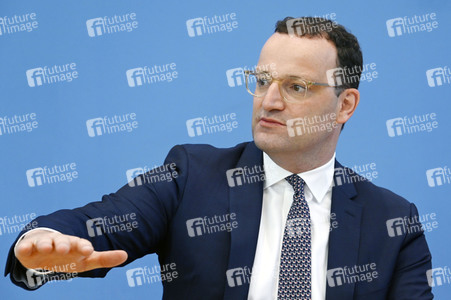 Pressekonferenz zur Corona-Lage, Betriebsärzte und Impfkampagne in Berlin