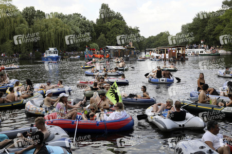Bootsdemo für Partys und Klubs in Berlin