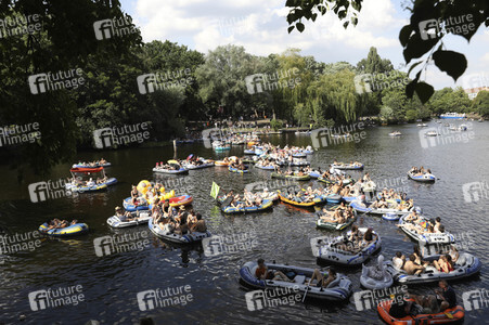 Bootsdemo für Partys und Klubs in Berlin