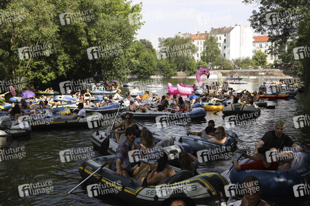 Bootsdemo für Partys und Klubs in Berlin