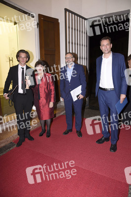 20. Verleihung des Friedenspreises des Deutschen Films 'Die Brücke' in München