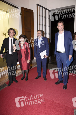 20. Verleihung des Friedenspreises des Deutschen Films 'Die Brücke' in München