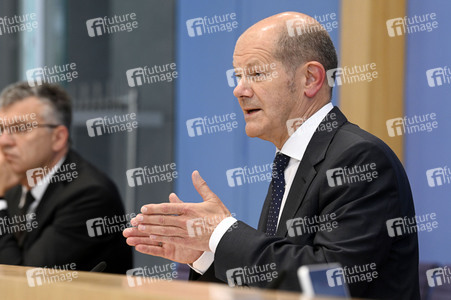 Pressekonferenz mit Olaf Scholz in Berlin
