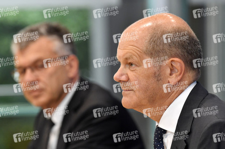 Pressekonferenz mit Olaf Scholz in Berlin