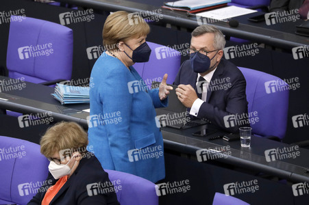 235. Sitzung des Deutschen Bundestages in Berlin