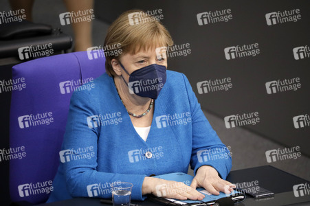 235. Sitzung des Deutschen Bundestages in Berlin