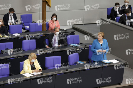 235. Sitzung des Deutschen Bundestages in Berlin