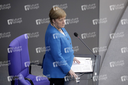 235. Sitzung des Deutschen Bundestages in Berlin