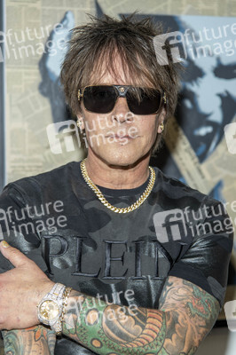 Ausstellung 'Degrees of Separation' in Beverly Hills