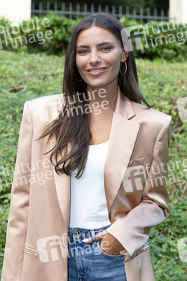 Fototermin mit Sophia Thomalla und Armin Laschet in Düsseldorf