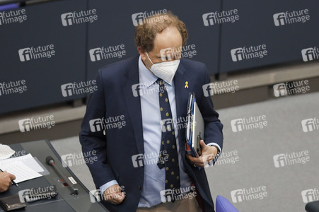 235. Sitzung des Deutschen Bundestages in Berlin