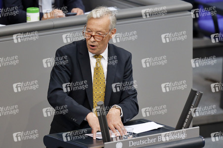 235. Sitzung des Deutschen Bundestages in Berlin