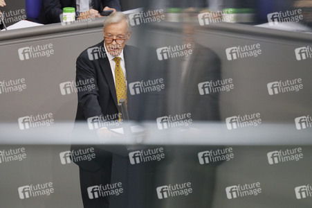 235. Sitzung des Deutschen Bundestages in Berlin