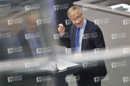 235. Sitzung des Deutschen Bundestages in Berlin