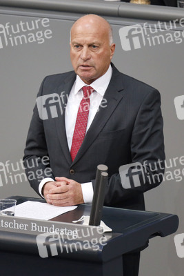 235. Sitzung des Deutschen Bundestages in Berlin