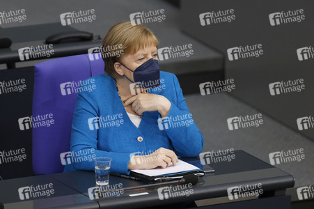 235. Sitzung des Deutschen Bundestages in Berlin