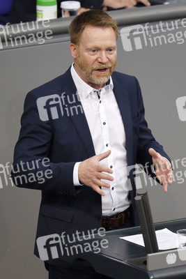 235. Sitzung des Deutschen Bundestages in Berlin