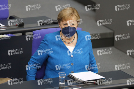 235. Sitzung des Deutschen Bundestages in Berlin