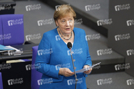 235. Sitzung des Deutschen Bundestages in Berlin