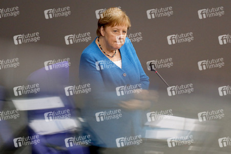 235. Sitzung des Deutschen Bundestages in Berlin