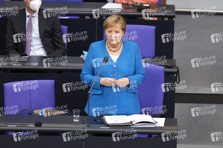 235. Sitzung des Deutschen Bundestages in Berlin