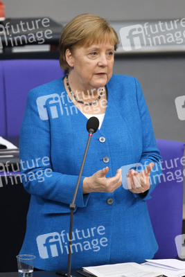 235. Sitzung des Deutschen Bundestages in Berlin