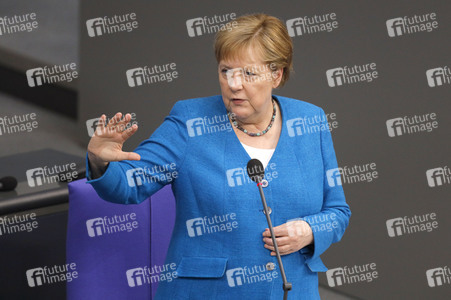 235. Sitzung des Deutschen Bundestages in Berlin