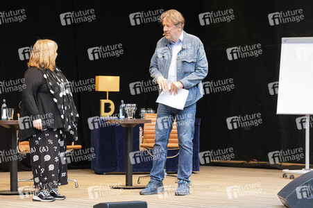 Talkshow 'Kachel & Mann - Die Talkshow für alle Wetterlagen' in Dresden